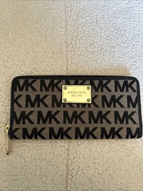 Michael Kors Black & Beige MK Logo Zip Wallet with Gold Plaque